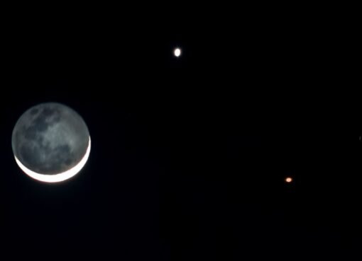 Lua quase tem encontro duplo com Vênus e Marte