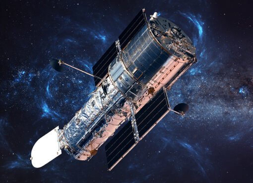 Hubble pausa observações científicas novamente