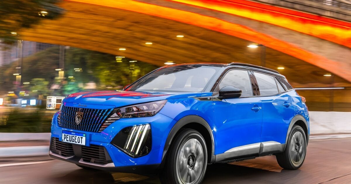 Novo Peugeot E-2008 chega ao Brasil e promete desempenho e autonomia