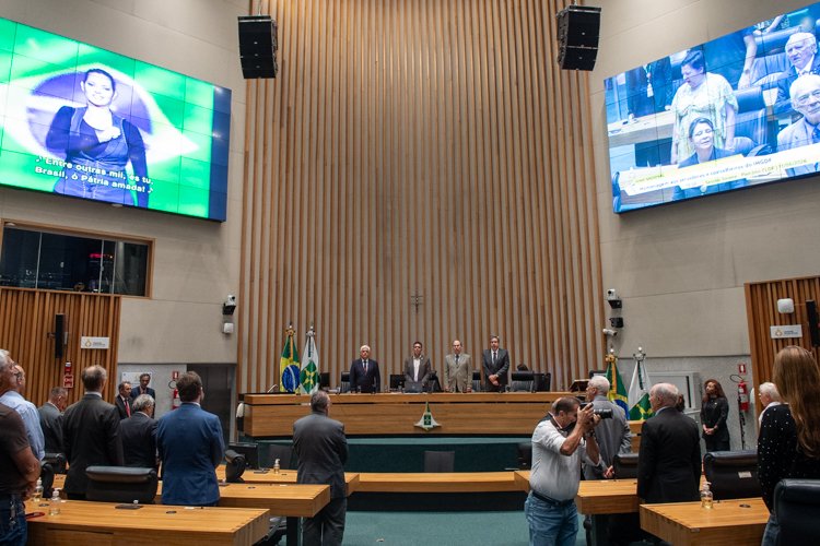 Câmara Legislativa celebra contribuição do Instituto Histórico e Geográfico do DF