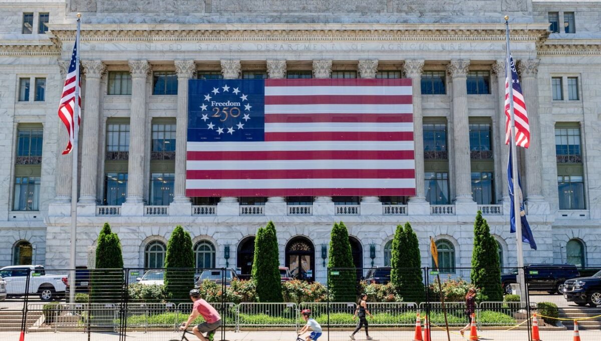 Dívida dos EUA ultrapassa US$ 40 trilhões após governos Trump e Biden