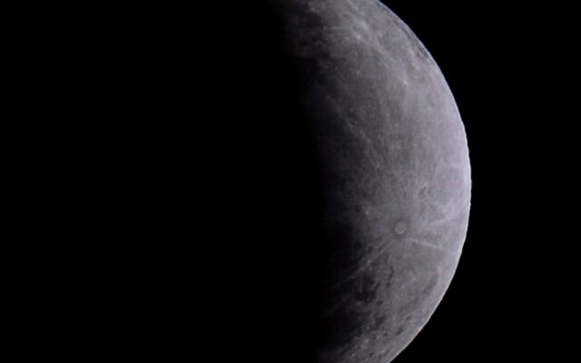 Eclipse parcial da Lua nesta quinta-feira será visto em todo o Brasil