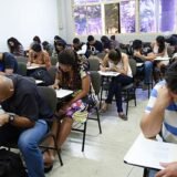 Encceja é no próximo domingo; saiba como consultar locais de provas