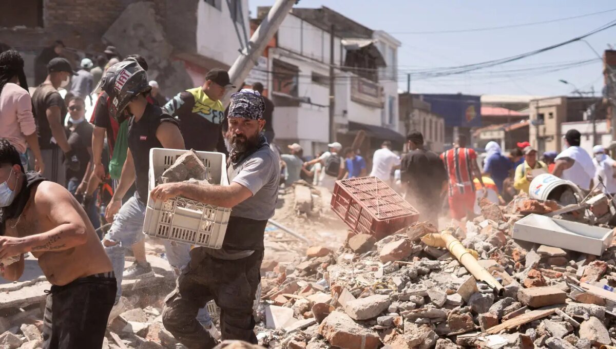 Forte terremoto deixa pelo menos 20 mortos na Colômbia