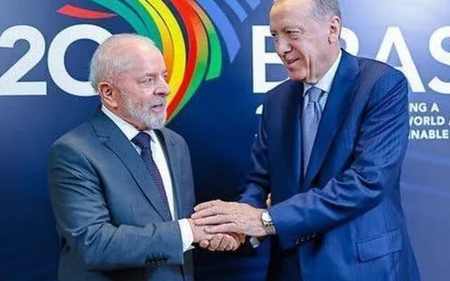 Lula e Erdogan combinam criação de conselho entre Brasil e Turquia