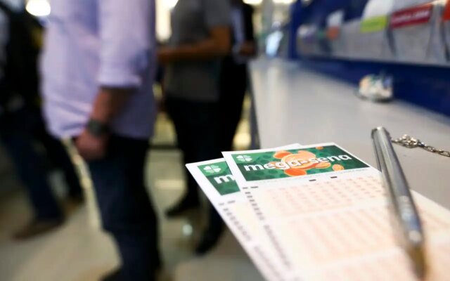 Mega-Sena acumula para R$ 50 milhões; confira os números sorteados