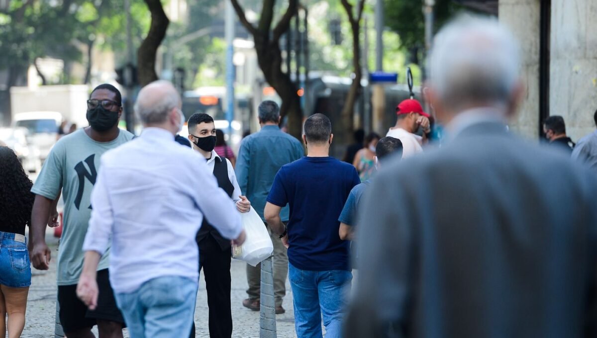 Para 81% dos brasileiros, é fundamental que candidato acredite em Deus