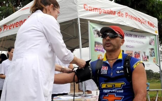 Pesquisa de polipílula para prevenção do AVC busca 8,5 mil voluntários