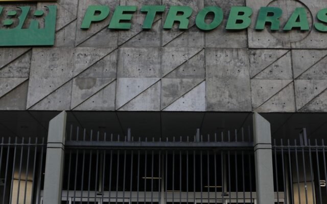 Petrobras anuncia descoberta de petróleo na Foz do Amazonas