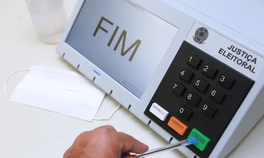 Prazo para solicitação de voto em trânsito vai até dia 20 deste mês