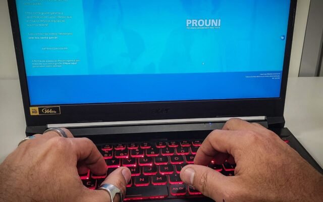 Prouni: candidatos têm até amanhã para registro na lista de espera