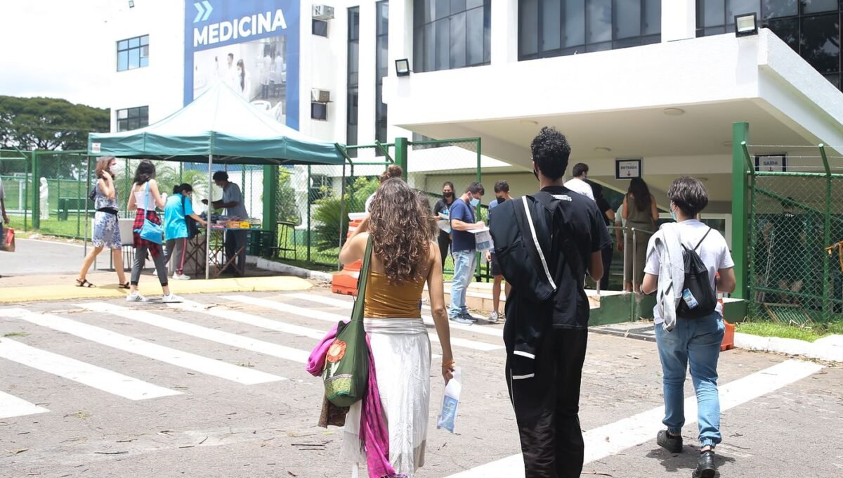 Renegociação de dívidas do Fies pode ser feita até 16 de setembro