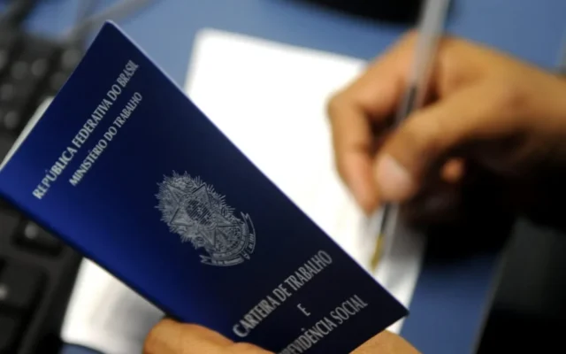Semana inicia com mais de mil vagas de emprego nas agências do trabalhador
