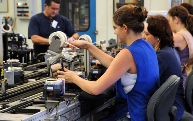 Transparência salarial: empregadores devem atualizar dados até segunda