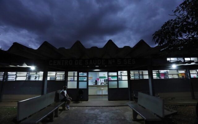 Unidades básicas de saúde oferecem atendimento em horário noturno e aos sábados
