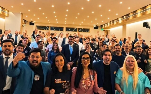 André Kubitschek aposta em emprego, tecnologia e infraestrutura para transformar o DF