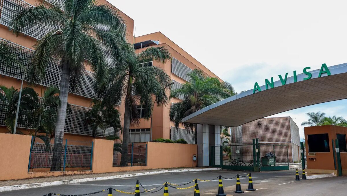 Anvisa alerta risco de deficiência de B6 com uso de carbidopa/levodopa