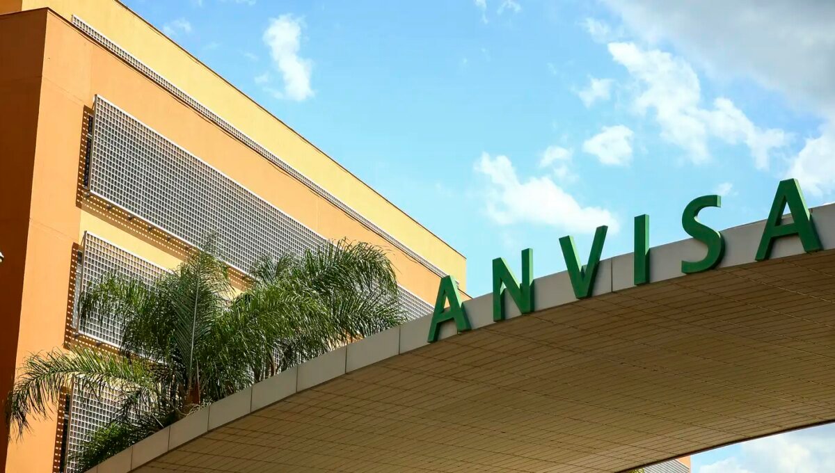 Anvisa proíbe lotes irregulares de medicamento para esclerose múltipla