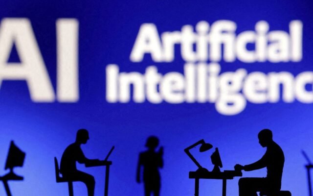 Autorregulação da IA de Trump é carta branca a big tech, diz professor