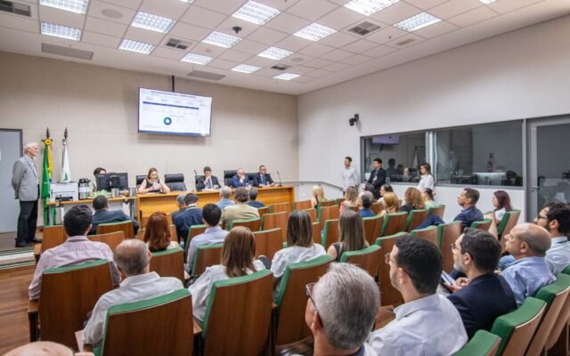 CEOF analisa execução do PPA em 2025; despesas liquidadas somaram R$ 67,8 bilhões