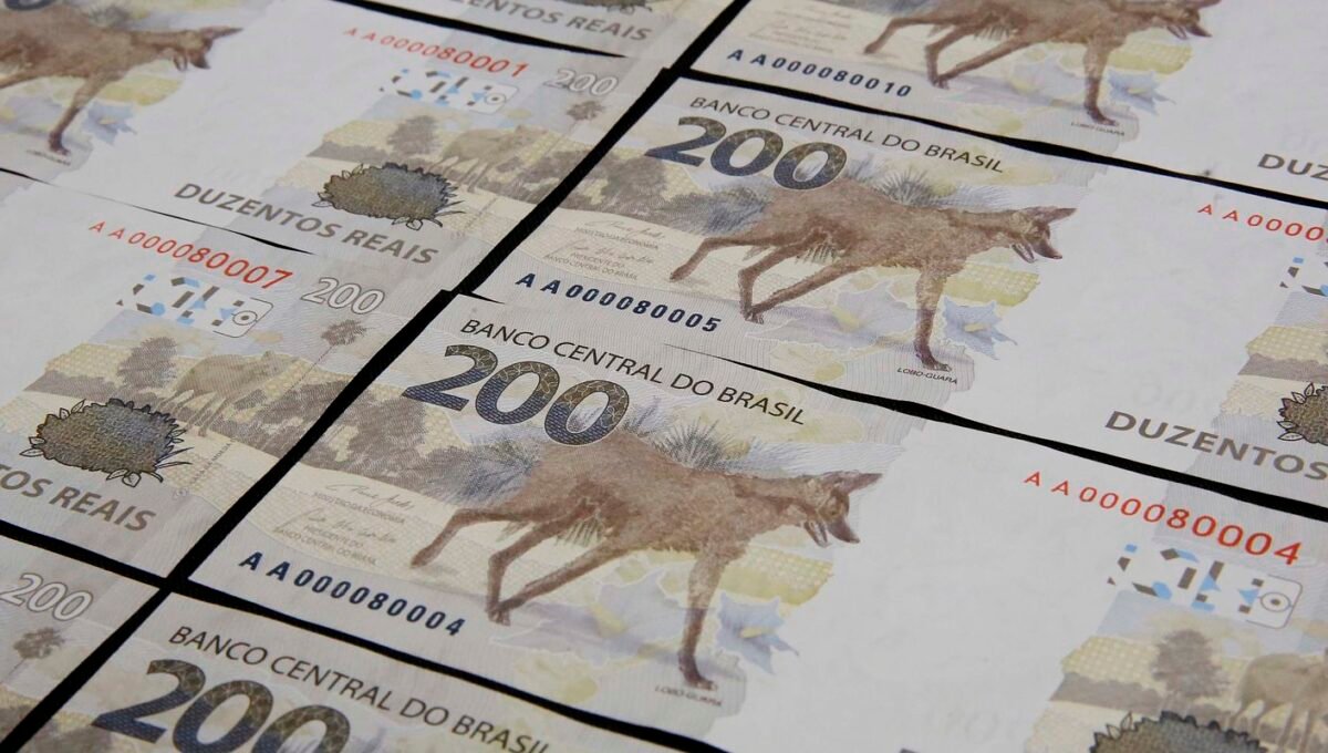 CVM multa Vorcaro em R$ 20 milhões por fraude em fundo imobiliário
