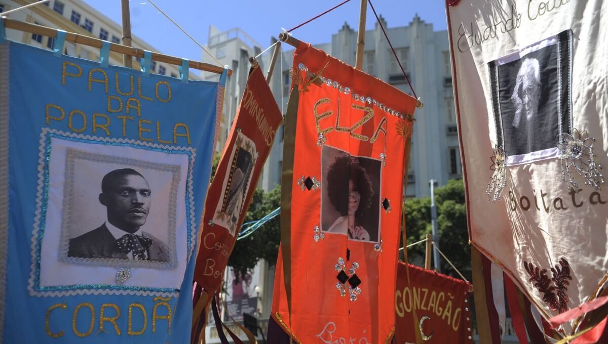 Carnaval 2027: blocos de rua têm até hoje para se cadastrar na Riotur