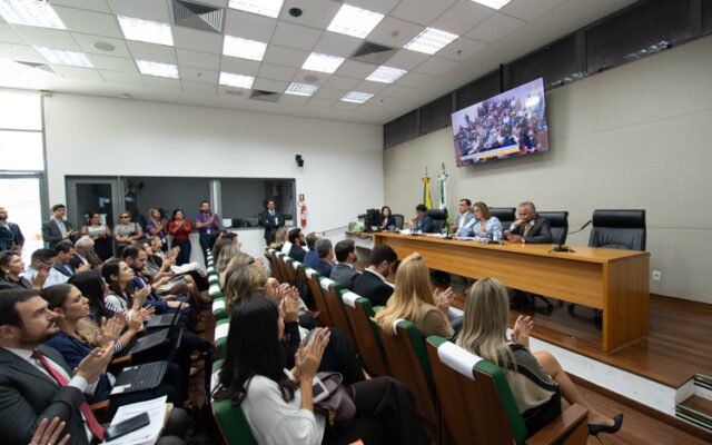 Comissão de Saúde realiza audiência pública para prestação de contas do IGES-DF