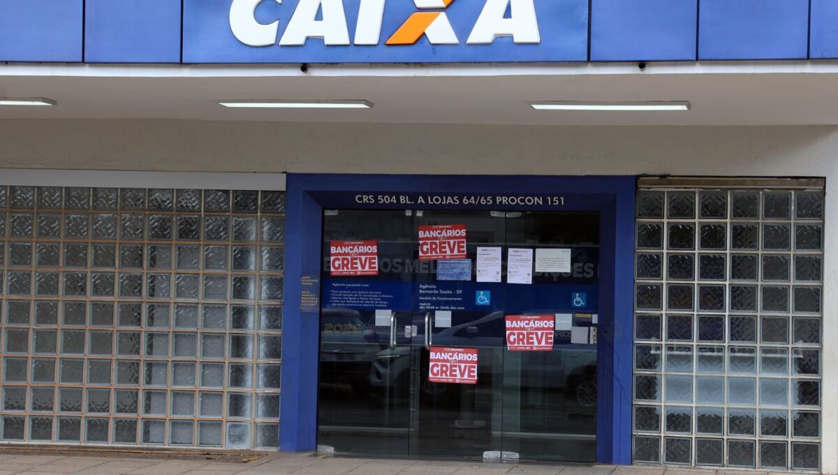 Empregados da Caixa rejeitam proposta da empresa e greve continua