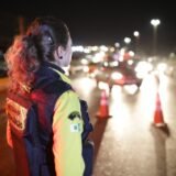 Farol baixo: entenda quando o uso é obrigatório durante o dia