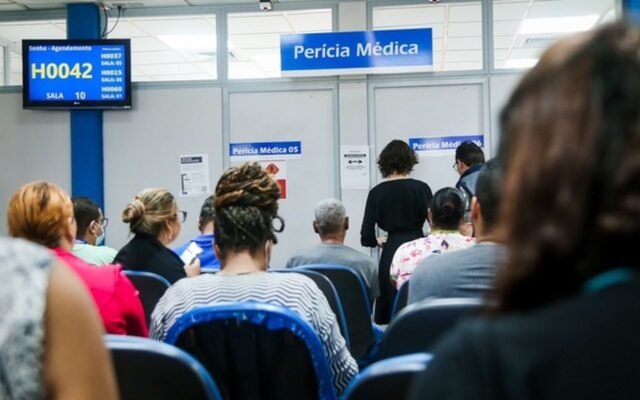 Fila de espera por perícia do INSS é zerada em agosto
