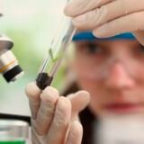 Imersão científica leva alunas e professoras a centros tecnológicos