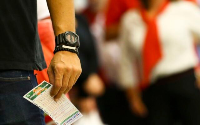 Mega-Sena acumula para R$ 48 milhões; confira os números sorteados
