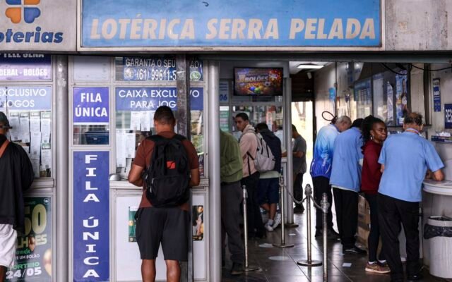 Mega-Sena sorteia prêmio de R$ 28 milhões neste domingo