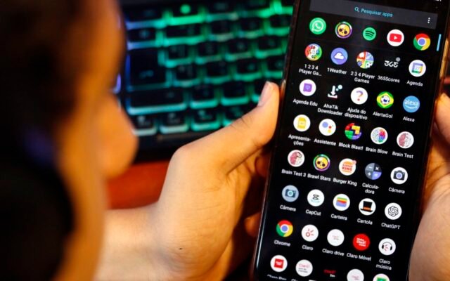 Organização cria comunidades alternativas para questionar big techs