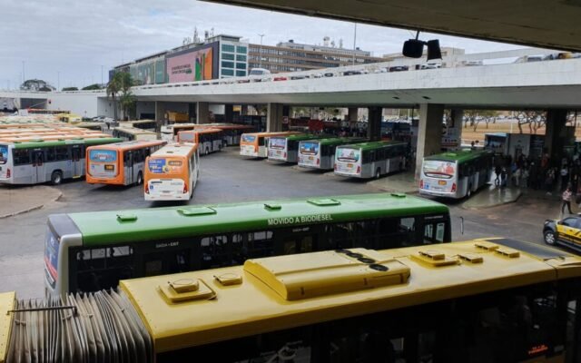 Parada do Orgulho LGBTQIAPN+ e Festival Expomix Brasil terão reforço no transporte público