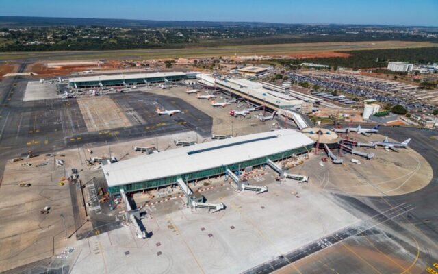 Passageiros com voos marcados para domingo (6) devem chegar mais cedo ao Aeroporto de Brasília