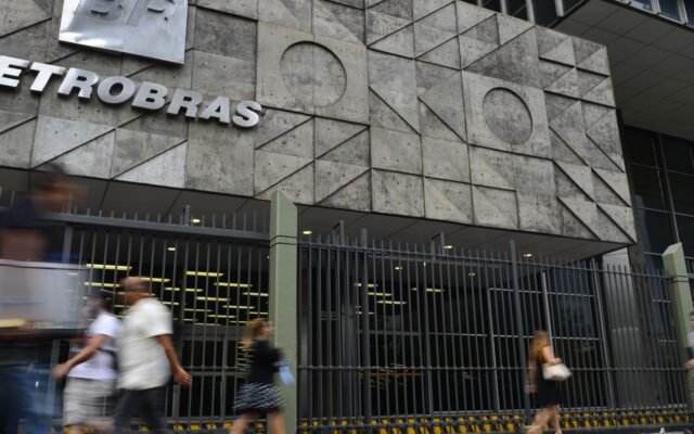 Petrobras fecha acordo para comprar gás dos EUA por mais de 20 anos