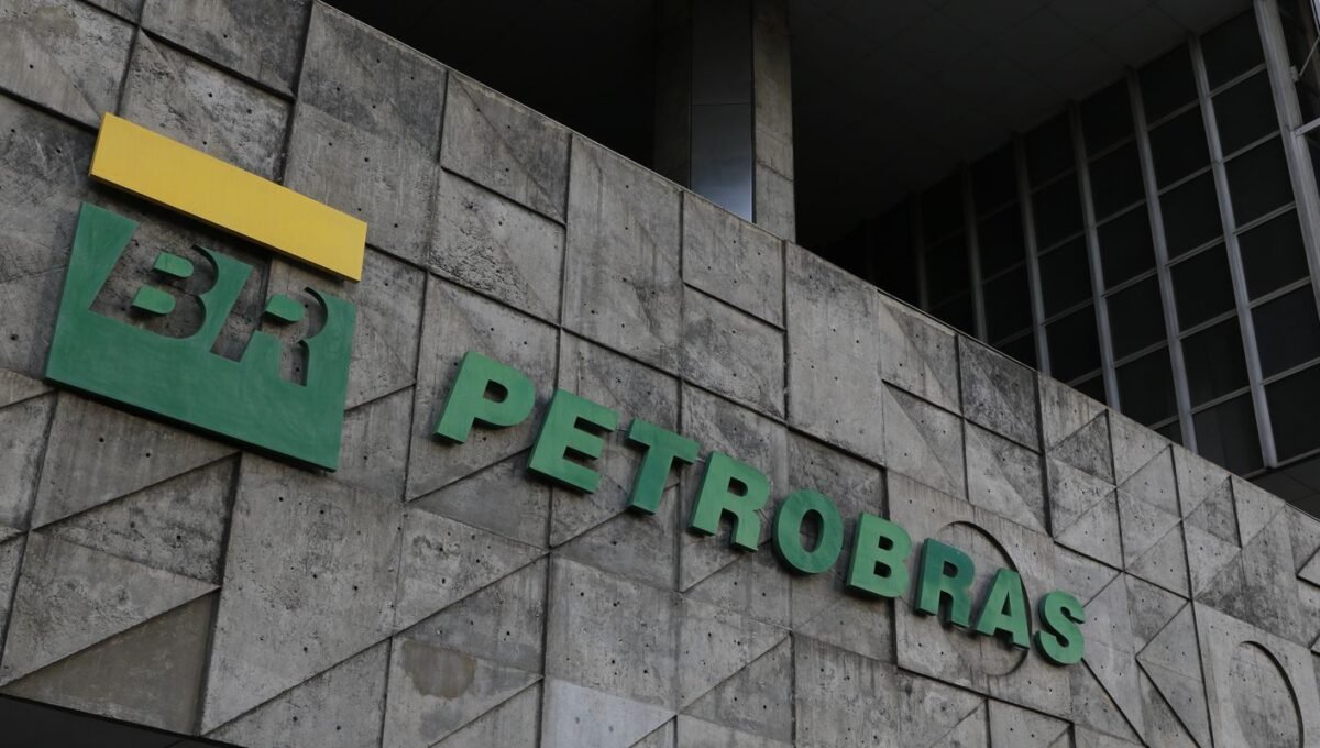 Petrobras vai buscar petróleo na margem equatorial da Costa do Marfim