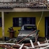 Quatro pessoas estão desaparecidas no RS após temporal