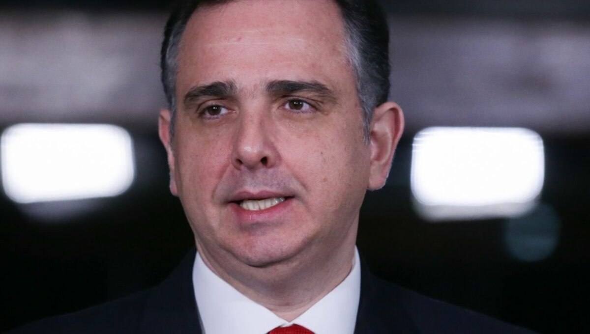 Senado aprova indicação de Rodrigo Pacheco para o TCU