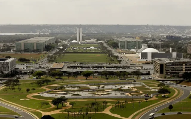 Após dia mais quente do ano, Inmet emite alerta para tempestades no DF