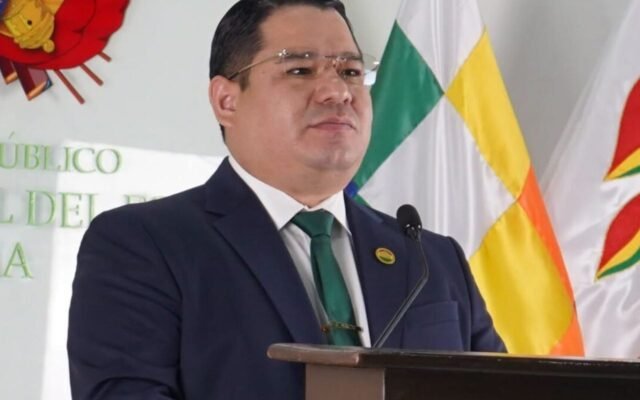 Bolívia prende procurador da República que investigava caso Cerimedo