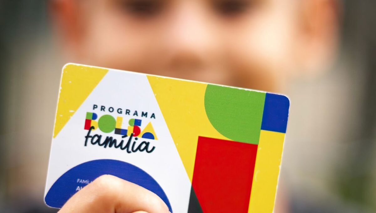 Cortes em auxílios sociais podem gerar retração em cidades do interior