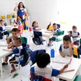 Escolha de livros didáticos para educação infantil começa nesta terça