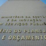 Governo libera R$ 5,2 bilhões para reforçar assistência social e saúde