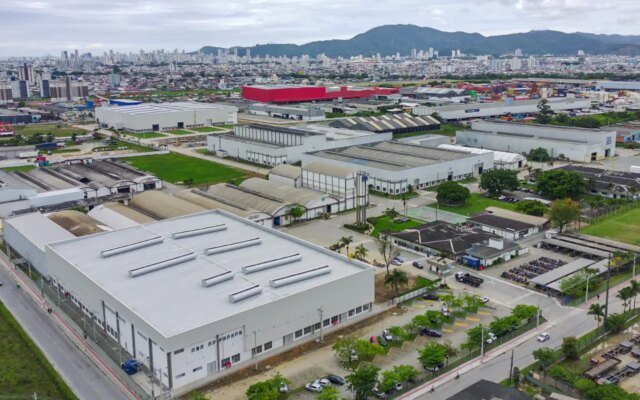 Indústria aponta juros altos como principal barreira ao crédito