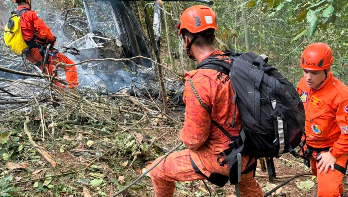 Justiça bloqueia bens de empresa por queda de helicóptero, no Rio