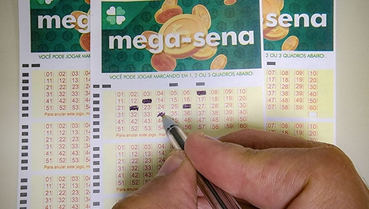 Mega-Sena acumula e próximo concurso pode pagar R$ 92 milhões
