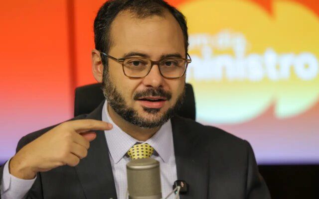 Perdão das dívidas de MEIs é medida fiscal “necessária”, diz ministro