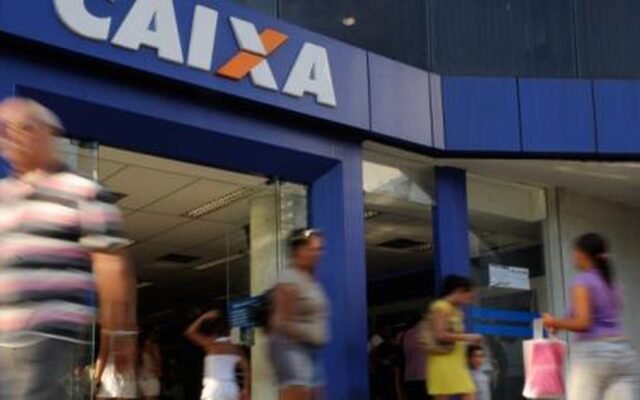Saiba como ficam os serviços bancários no feriado do dia 12 de outubro